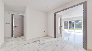 Photo 8- click for photo gallery